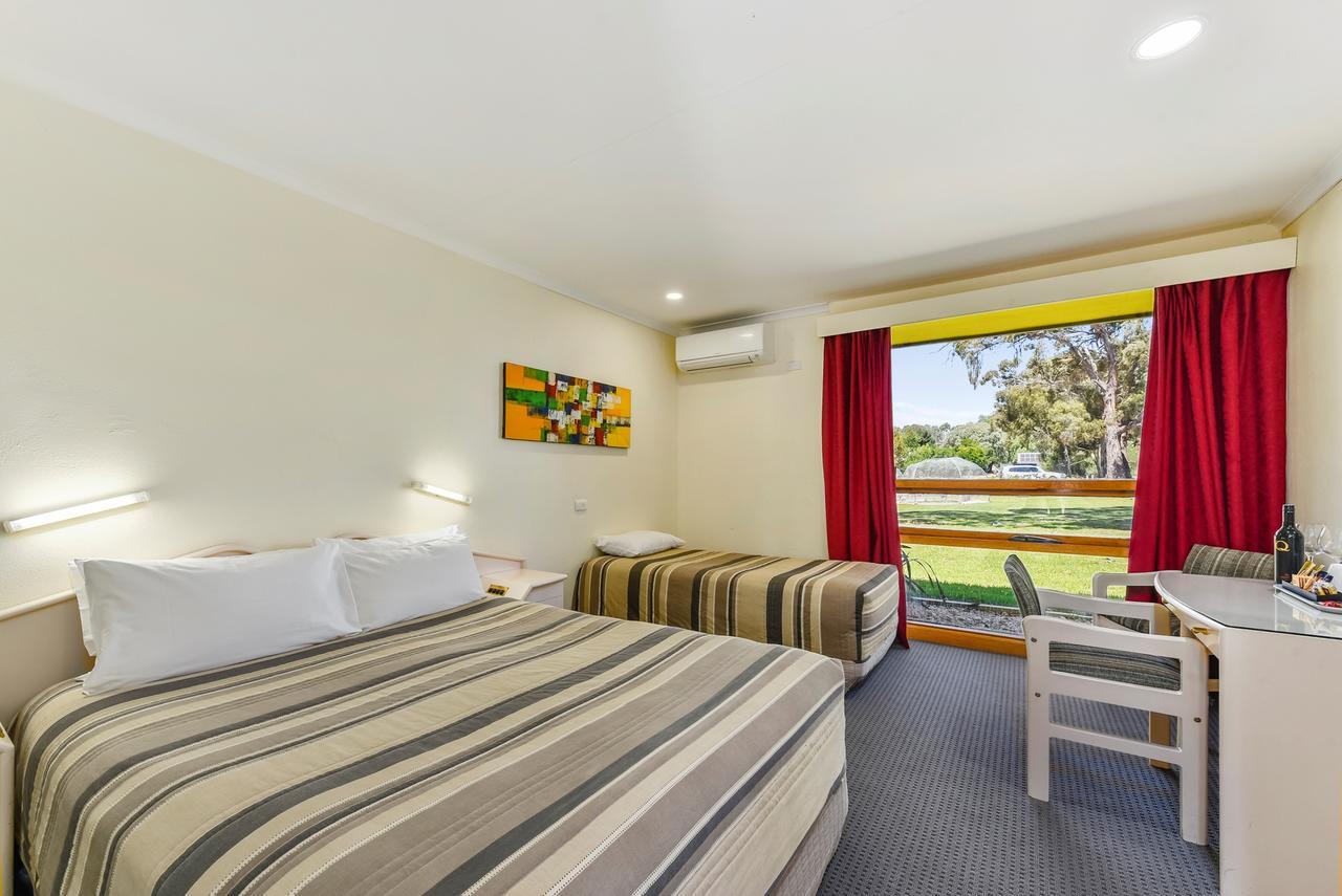 William Macintosh Motor Lodge Naracoorte Kültér fotó