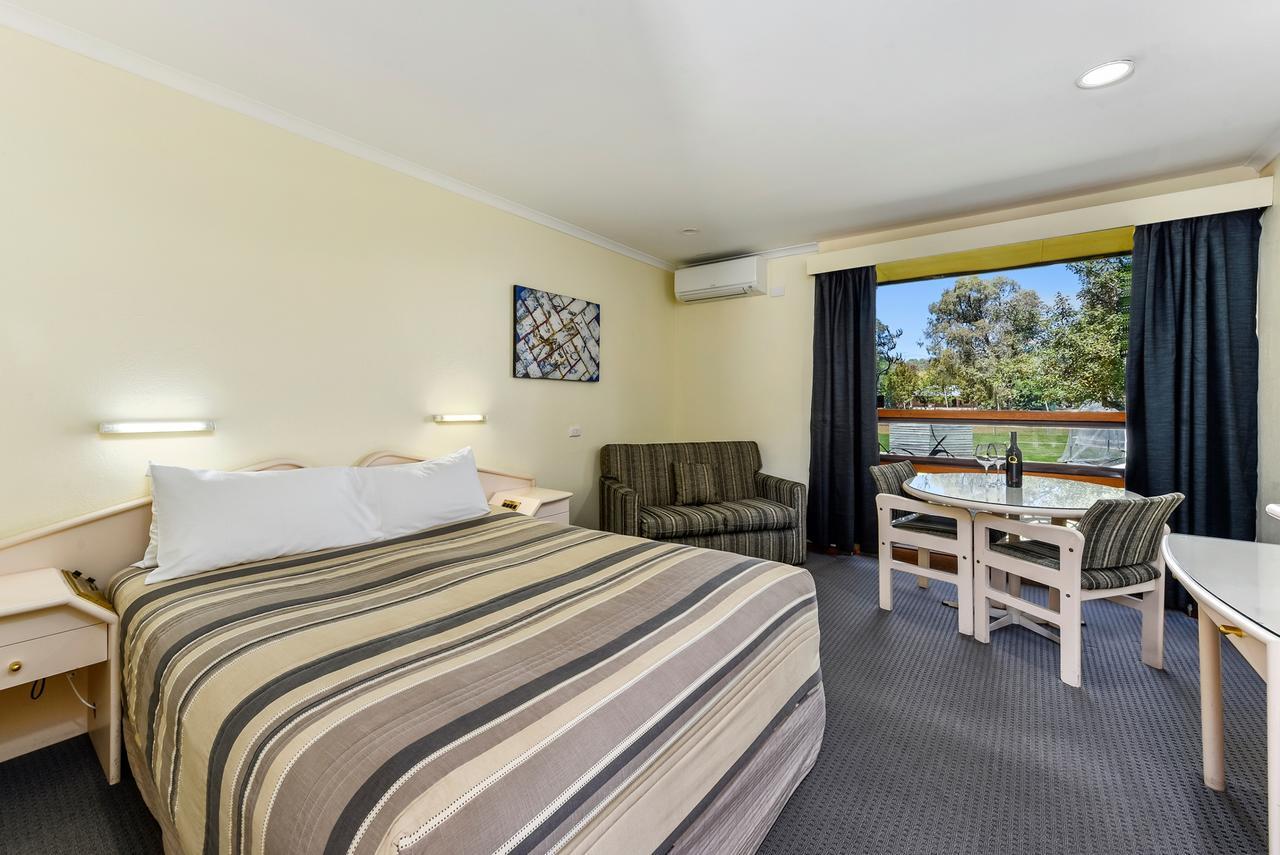 William Macintosh Motor Lodge Naracoorte Kültér fotó