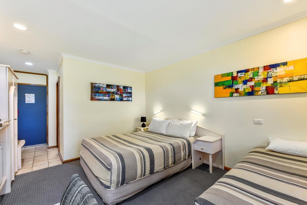 William Macintosh Motor Lodge Naracoorte Kültér fotó