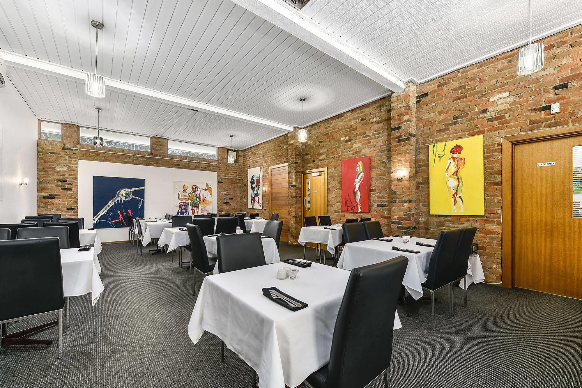 William Macintosh Motor Lodge Naracoorte Kültér fotó